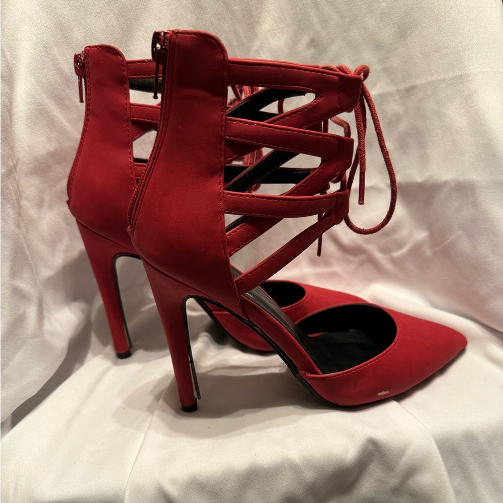 RED 4” ankle tied stilettos !!! Size 7 - Picture 2 of 10